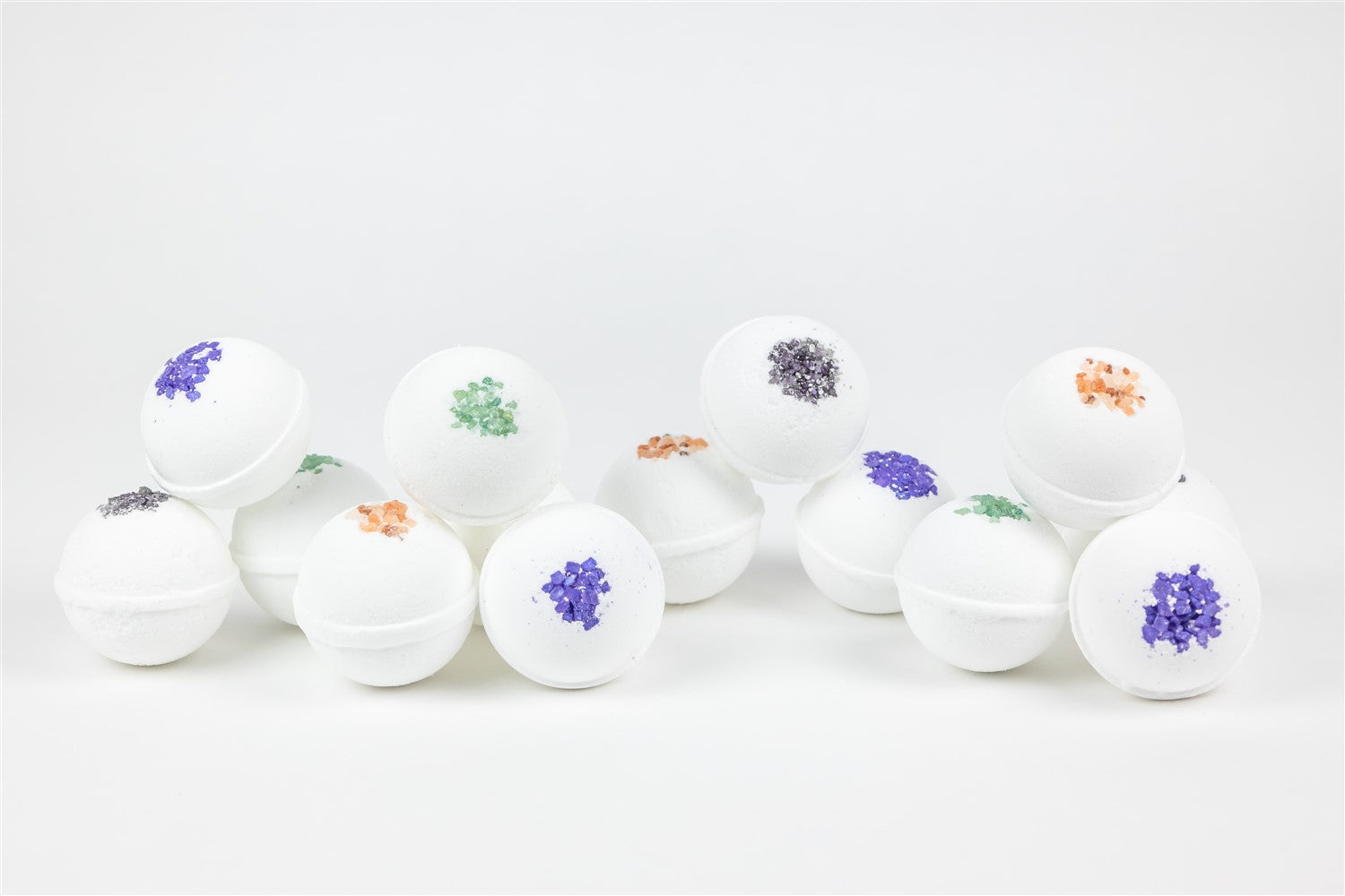 Bulk - 100 Natural Vegan Mix scents Bath Bombs - White